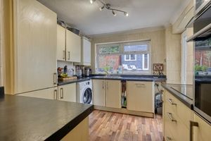 Kitchen- click for photo gallery